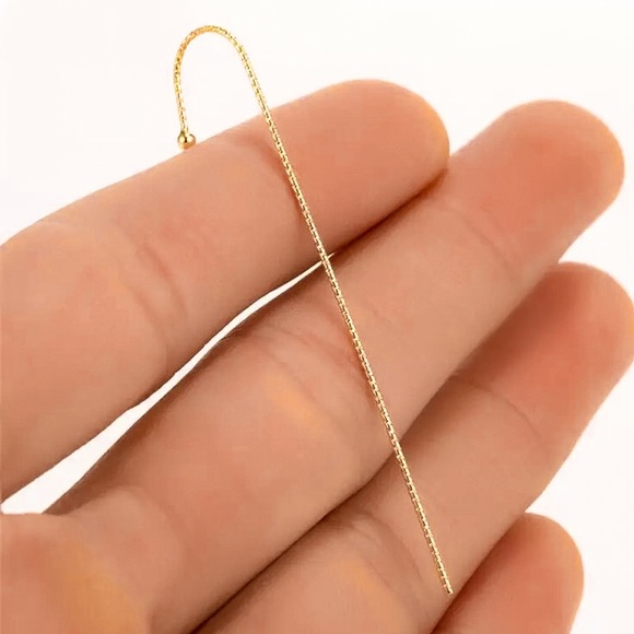 🔵𝟲𝟱%𝗢𝗙𝗙 𝗯𝘂𝗻𝗱𝗹𝗲𝘀 𝟯+🔵 NEW Textured Simple Ear Hook Crawler Earrings - Picture 5 of 7